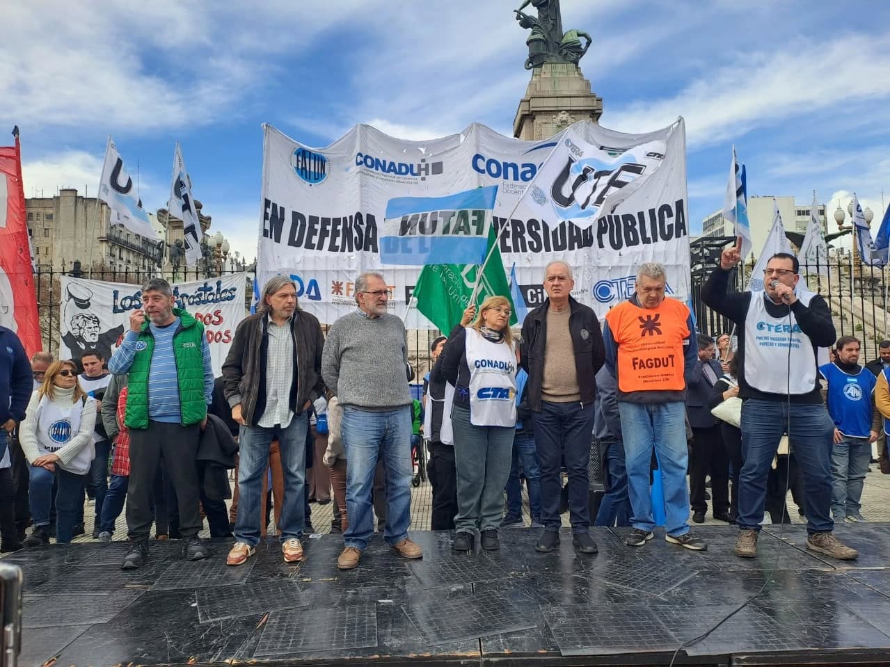 Universitarios paran este viernes y se preparan para una nueva Marcha Federal en defensa de sus derechos