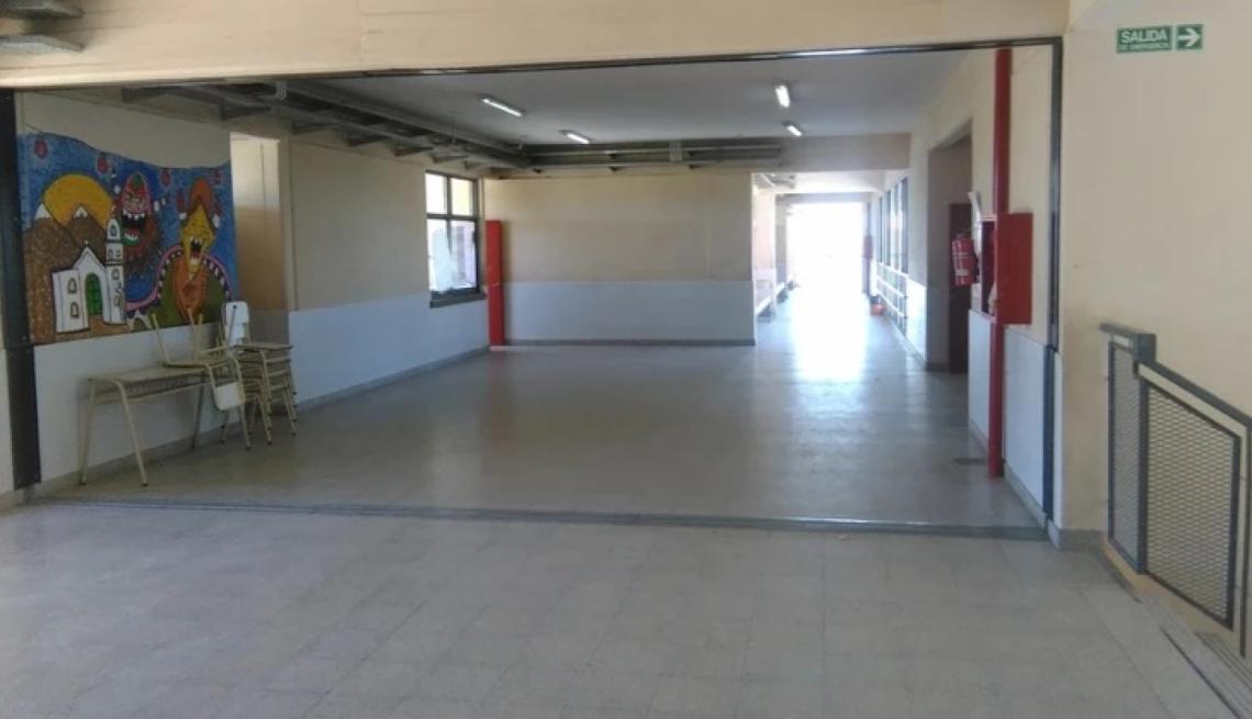 Una alumna agredió a la directora de una escuela en Mar del Plata y la dejó hospitalizada