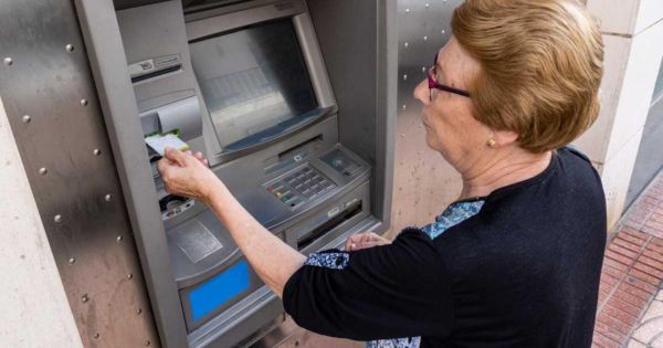 Bancos ajustan límites de extracción según perfil del cliente en las sucursales