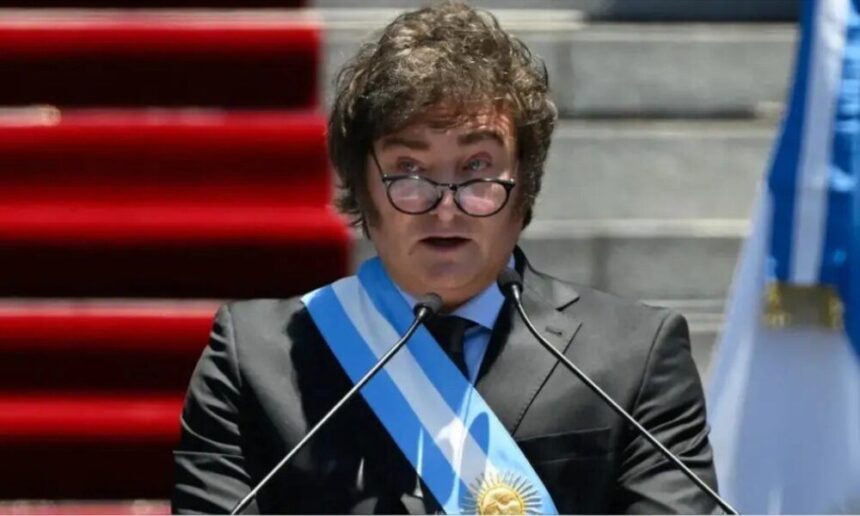 El Gobierno vuelve a renombrar el feriado del 12 de octubre como “Día de la Raza”