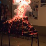 Otra vez explotó un experimento en una escuela: Hay varios heridos