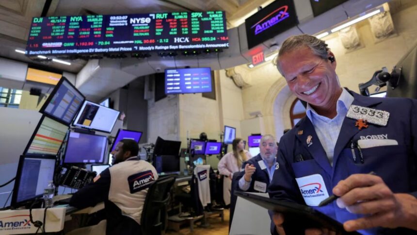 Elecciones a la vista: el Merval sube mientras el dólar busca estabilidad en la incertidumbre