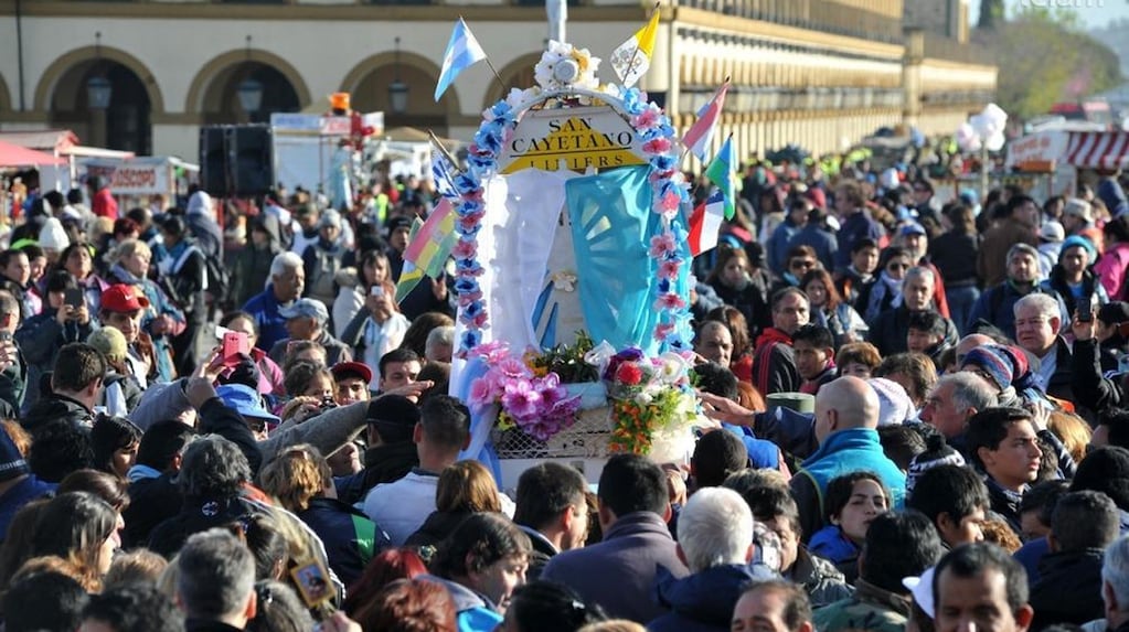 La Virgen de Luján: cientos de miles se preparan para la Peregrinación Juvenil a Pie