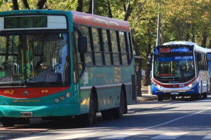 Aumentan las tarifas de micros en La Plata: desde $624,14 a $833,18 desde noviembre