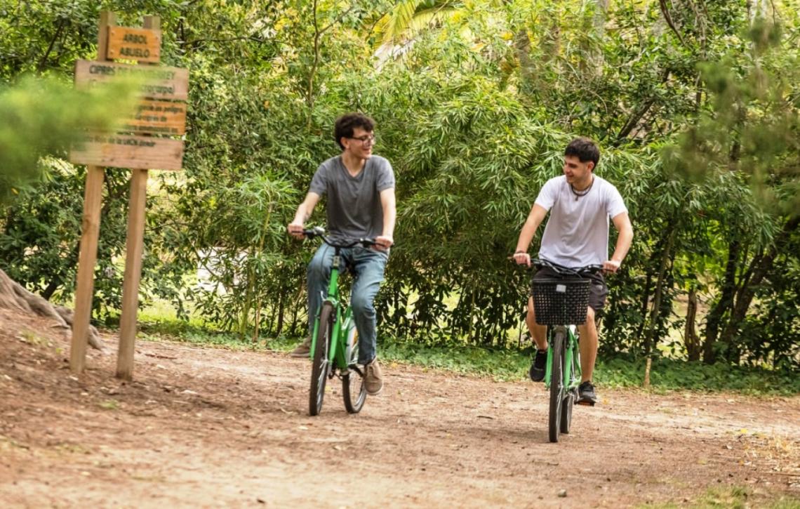 La Costa arranca la temporada de verano 2025-2026 con promo y eventos para todos