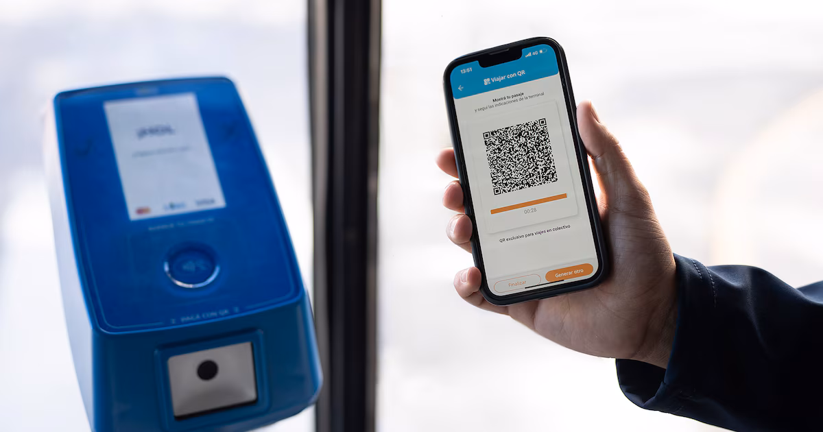 El Banco Nación impulsa el pago digital en colectivos