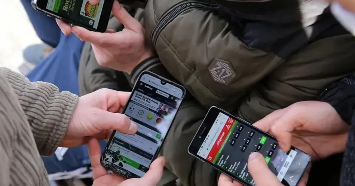 Cámara de Diputados bonaerense avanza en la prohibición de apuestas online en escuelas