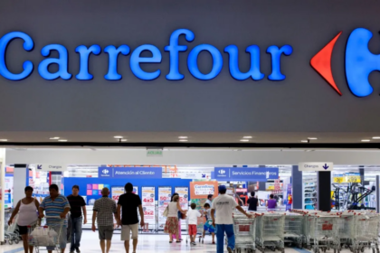 Carrefour extiende plazo de venta y avanza la puja por su operación en argentina