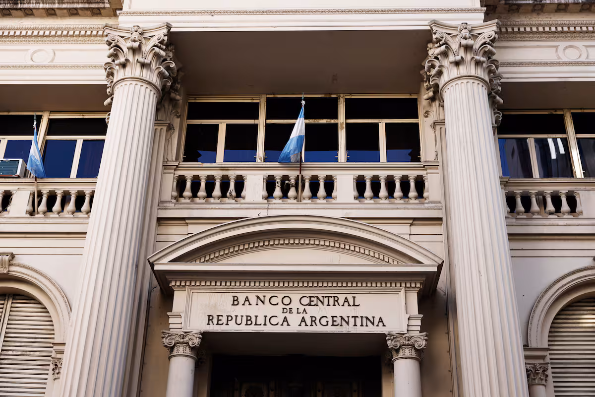 A partir del 1° de diciembre, los bancos tendrán más capacidad de prestar y a menor costo