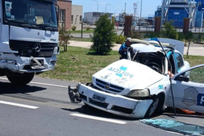 Tragedia en la Ruta 11: un oficial de policía falleció en un violento accidente de tránsito