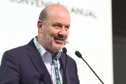 Sturzenegger cuestiona la huelga de ate: 