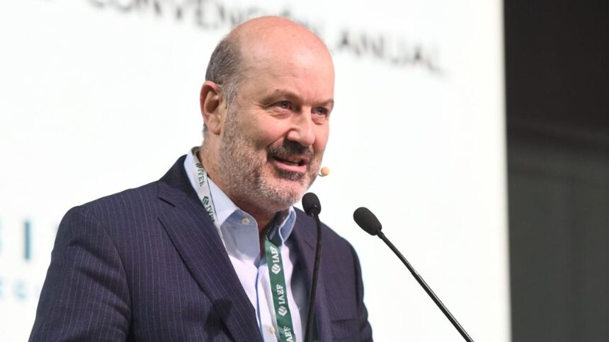 Sturzenegger cuestiona la huelga de ate: