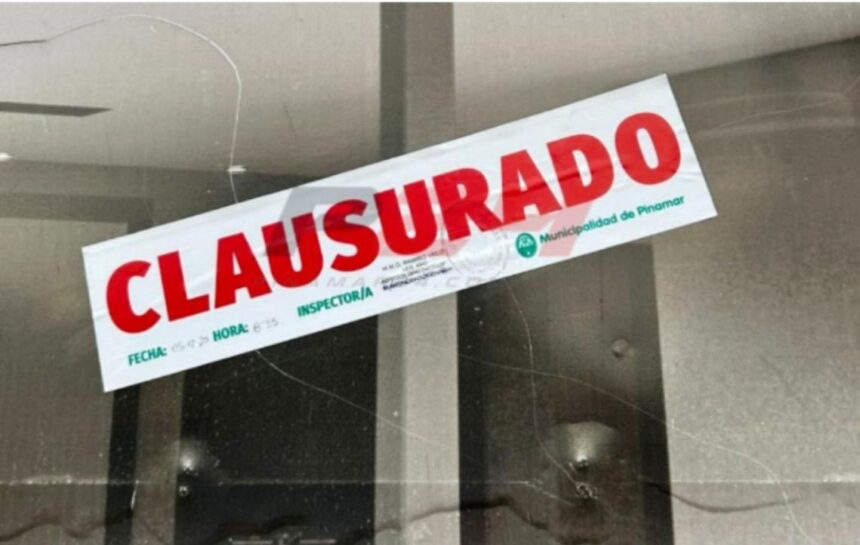 Pinamar: un obrero gravemente herido tras caer por hueco de ascensor en obra clausurada