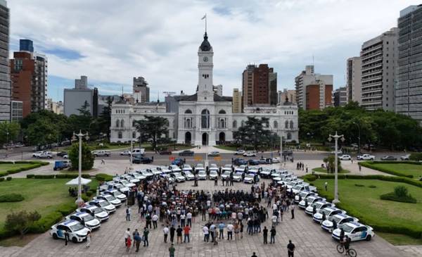 La Plata recibe 40 patrulleros para enfrentar la alarmante ola de inseguridad