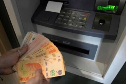 El sábado cobran el aguinaldo los estatales y jubilados en la Provincia de Buenos Aires