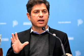 Kicillof oficializó un esquema de deuda por usd 3. 035 millones para la provincia de buenos aires