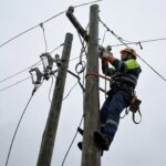 Tragedia en Tandil: un operario de la Cooperativa Eléctrica falleció tras sufrir una descarga