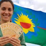 Alerta Estatales Bonaerenses: Kicillof define los sueldos a contrarreloj ¿Hay nuevo aumento y bono?