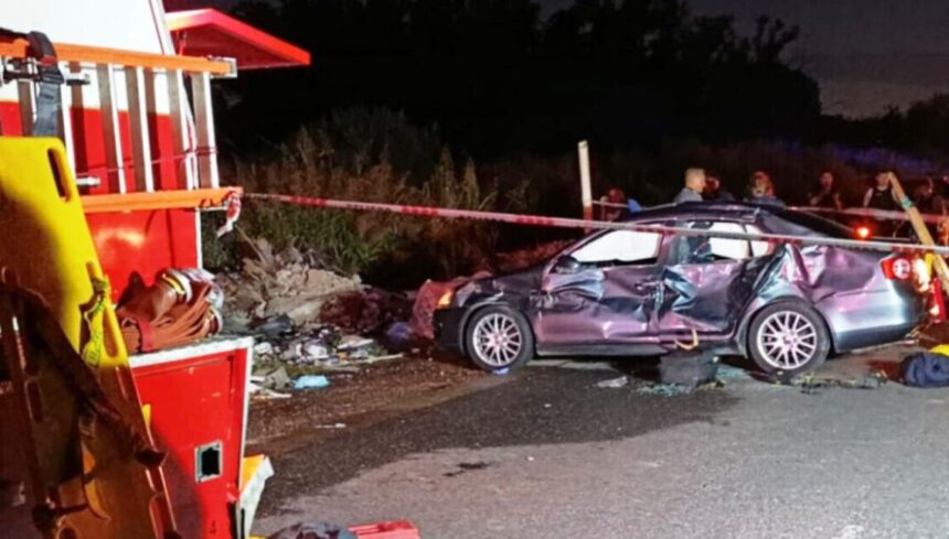 Tragedia en El Palomar: un auto atropelló a cuatro bomberos y uno perdió la vida