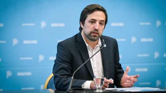 Kreplak alerta sobre el gobierno de milei y su impulso al discurso antivacunas