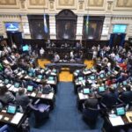 La legislatura bonaerense aprobó el proyecto que habilita al gobernador a tomar deuda por más de 3.500 millones de dólares
