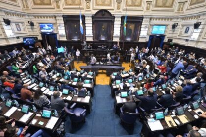 La Legislatura aprobó un endeudamiento récord en la Provincia de Buenos Aires: ¿peligro a la vista?