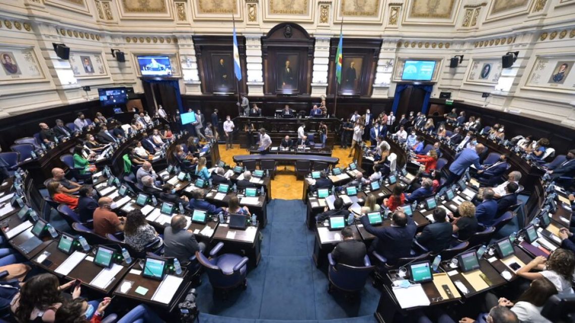 La Legislatura aprobó un endeudamiento récord en la Provincia de Buenos Aires: ¿peligro a la vista?