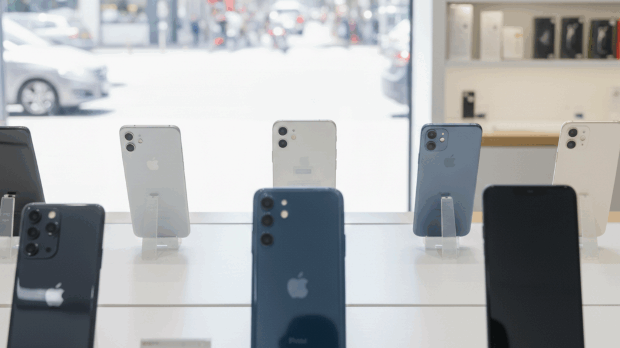 Celulares importados sin impuestos: cuándo bajan de precio y cómo ...