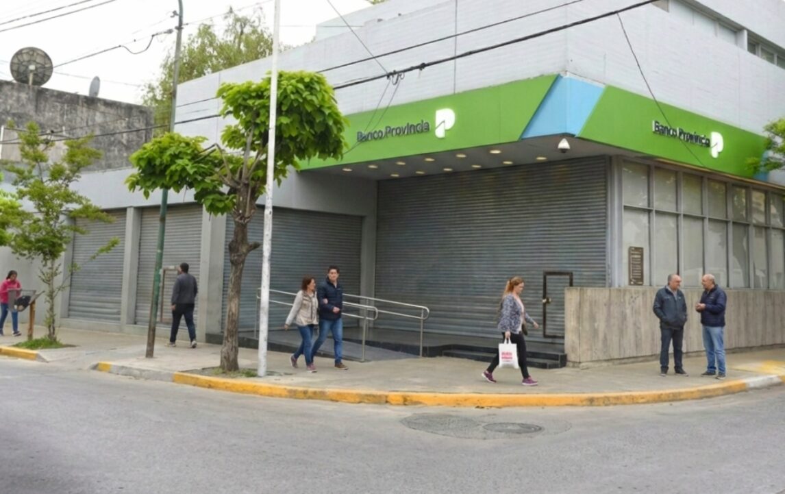 Sin bancos cerrado banco Provincia