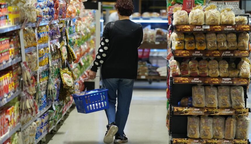 Inflación de enero: se prevé que el índice supere el 2% por precios en alza