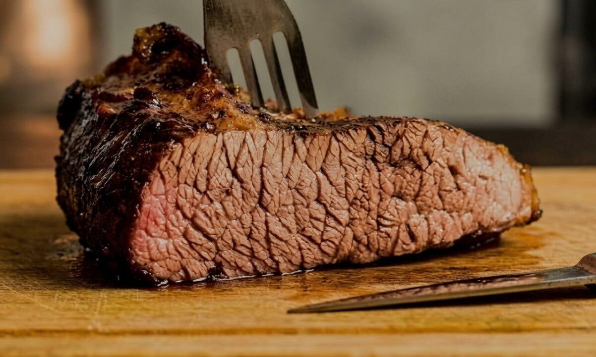 El falso lomo que los carniceros ocultan: pura terneza y cero desperdicio por solo $10. 000 el kilo 2 El falso lomo que los carniceros ocultan: pura terneza y cero desperdicio por solo $10. 000 el kilo