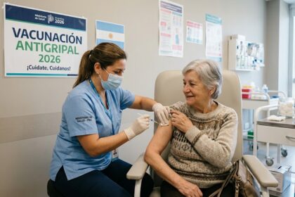 Lanzaron la campaña de vacunación antigripal en todo el país
