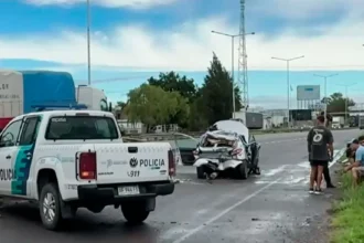 Fatal accidente en ruta 9: un camión embistió a un auto y murió una joven mujer
