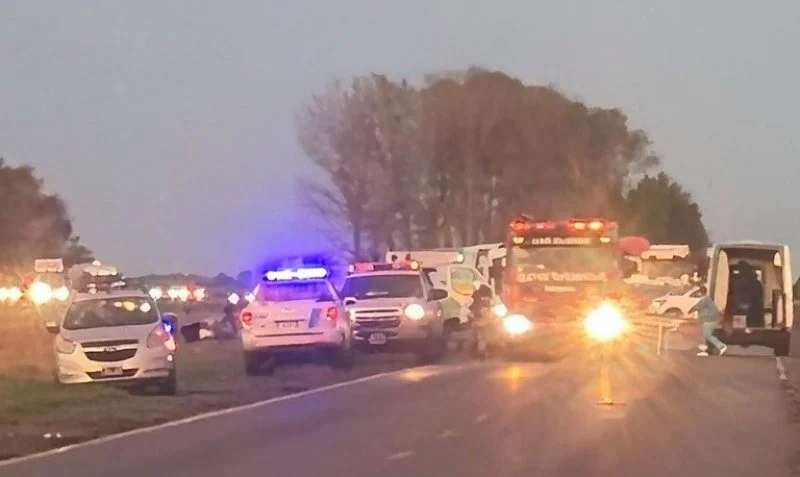 Tragedia en la ruta 3: cinco muertos tras un violento choque frontal en las flores