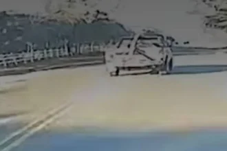 Imprudencia en ruta 11: camioneta realizaba maniobras de riesgo, sin vtv y sin seguro