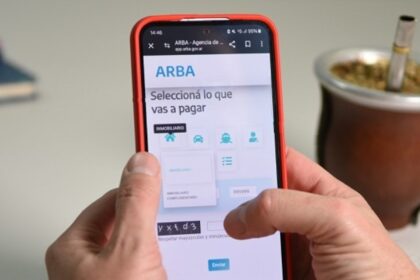 Arba devuelve dinero: el trámite online que puede aliviar deudas y recuperar saldos
