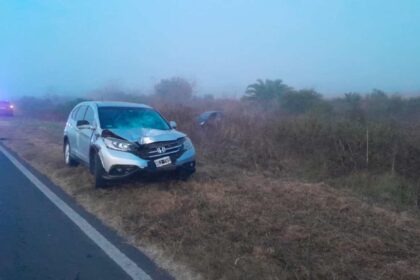 Tragedia: despistó con su auto, salió a pedir ayuda y murió atropellado en medio de la niebla