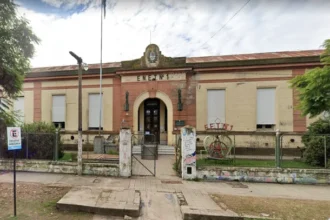 “me patiné la plata”: acusan a una preceptora de quedarse con u$s 45. 000 de un viaje escolar