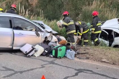 Cuatro médicos perdieron la vida en la ruta 76: volvían de un evento cuando el auto se cruzó de carril