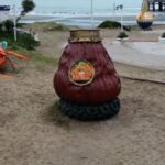 Insólito robo en mar del tuyú: se llevaron la bombilla del mate gigante