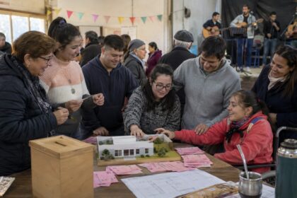 Pilares de vida impulsa una rifa solidaria y una peña para construir su sede propia en pila