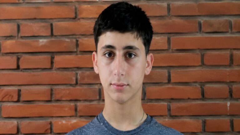 Intensa búsqueda de un adolescente de 17 años desaparecido en mar del plata