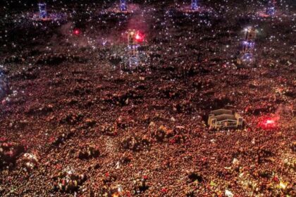 El pogo más grande del mundo: la historia detrás del ritual ricotero que todavía emociona
