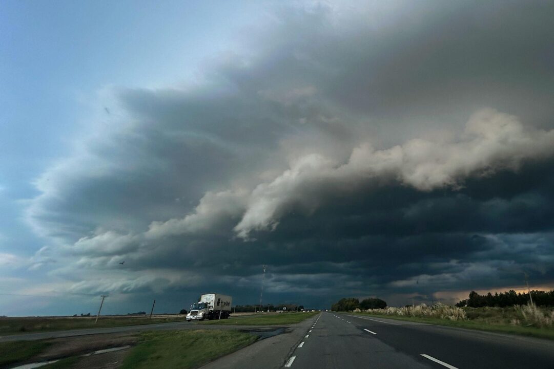 Julio se despide con fuertes tormentas: continúan vigentes las alertas amarilla y naranja 2 Julio se despide con fuertes tormentas: continúan vigentes las alertas amarilla y naranja