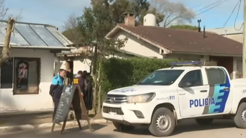 Apartan al hermano de la nena muerta en villa gesell mientras la justicia investiga a su madre