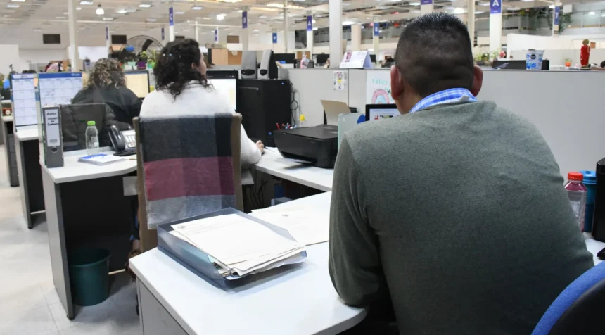 Un empleado municipal faltó más de 50 veces y lo echaron tras descubrir qué hacía en horario de trabajo