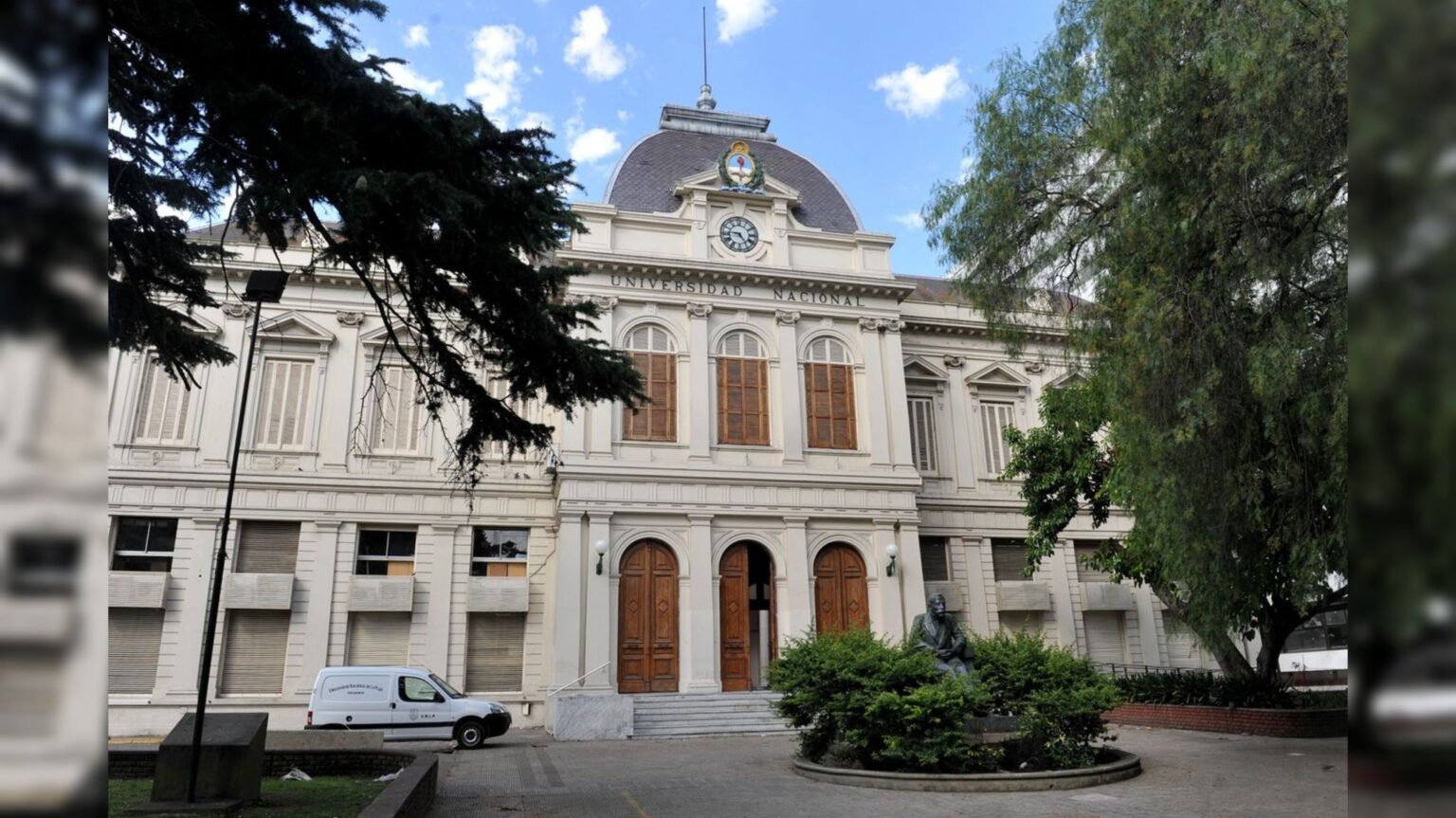 La unlp abre la inscripción para mayores de 25 años sin título secundario: las fechas para anotarse