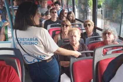 La costa en bus: cómo es la experiencia guiada gratuita que recorre atractivos del distrito