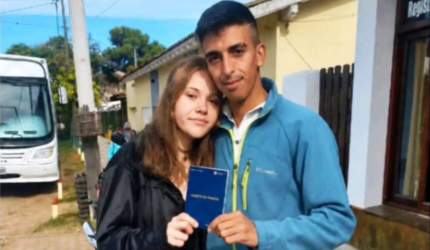 Dejaron a su hijo de 2 años con la abuela y desaparecieron sin dejar rastros