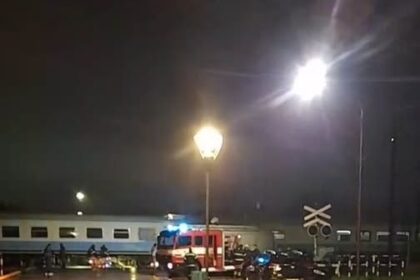 Tragedia en maipú: un muerto tras el impacto de un tren contra un auto